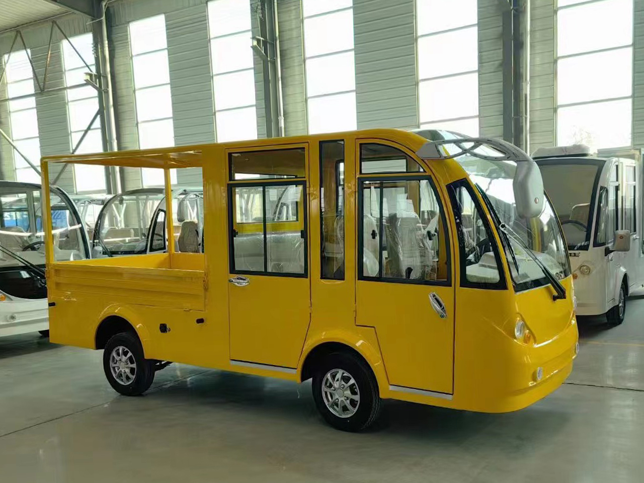 電動(dòng)巡邏觀光車(chē)改裝產(chǎn)品